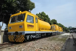 Self-Propelled Track & Tunnel Cleaning Vacuum Vehicles (TCV)